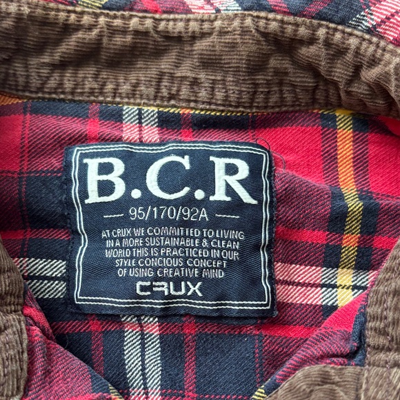 Women's Casual Red Plaid Button Down Shirt - Picture 2 of 7